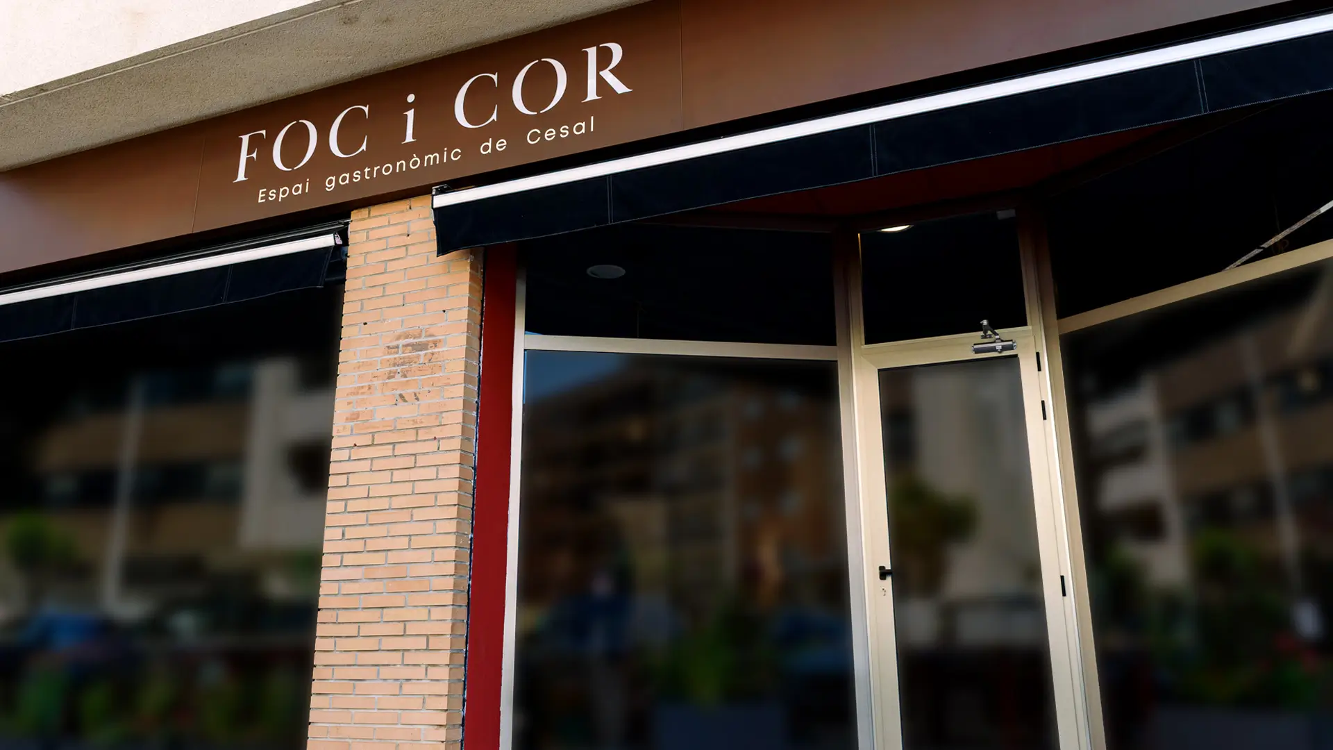 Façana del restaurant Foc i Cor a Catarroja