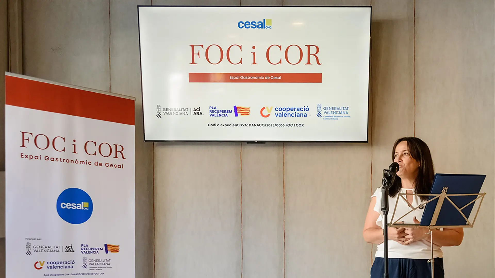 Foc i Cor inauguración. Lorena Silvent alcaldesa de Catarroja