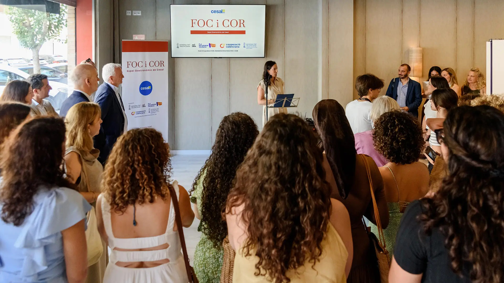 Foc i Cor inauguración. Loreto Ayuso delegada Cesal en la Comunitat Valenciana